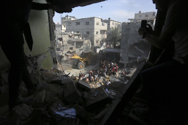 Israeli 'Concept Paper' on Gaza's 2.3M People Worries Egypt