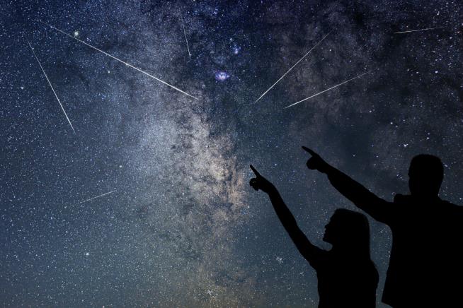 Looking to See a Fireball? Tonight's the Night (Maybe)