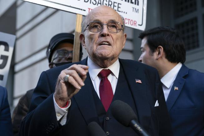 Rudy Giuliani Files for Bankruptcy