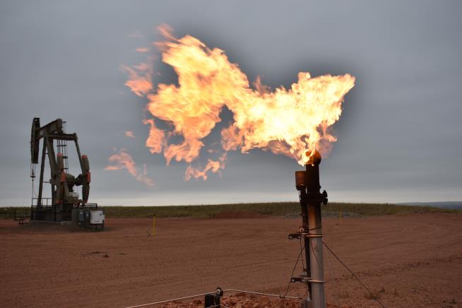 EPA Sets Fees to Cut Oil, Gas Industry Methane Emissions
