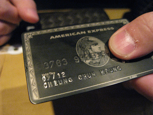 Struggling AmEx Asks Feds for $3.5B Infusion