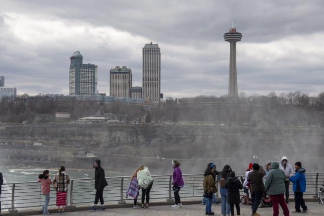 Canada's Niagara Region Calls State of Emergency on Eclipse