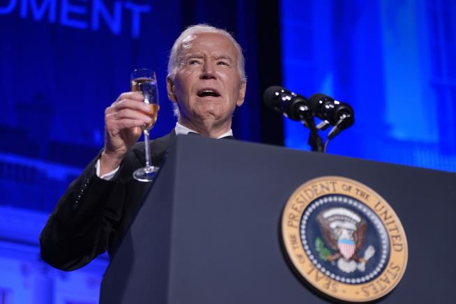 5 Biden Jokes From Correspondents' Dinner