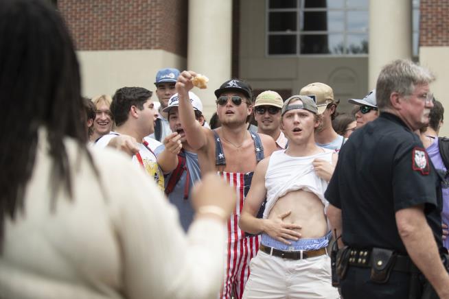 Black Pro-Palestine Protester Taunted, Heckled at Ole Miss