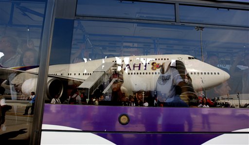 Flights Resume as Thai Protesters Take Off