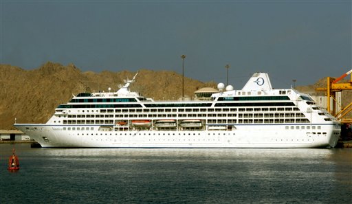 Pirates Made Big Noise, Few Waves: Cruise Passengers