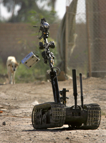 Gun-Toting Robots Patrol Iraq