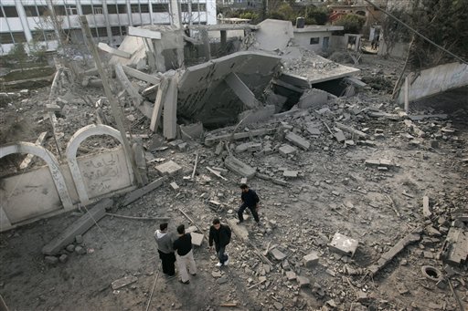 Hamas, Israel Deploy Deadly New Tactics