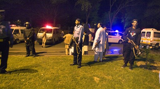 20 Dead in Pakistan Mosque Blast