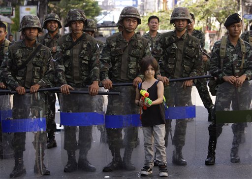 Gunfight Causes First Deaths in Thai Riots