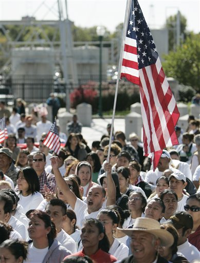US Immigration Slows, Delaying Minorities' Rise