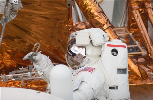 Astronauts Take Final Hubble Spacewalk