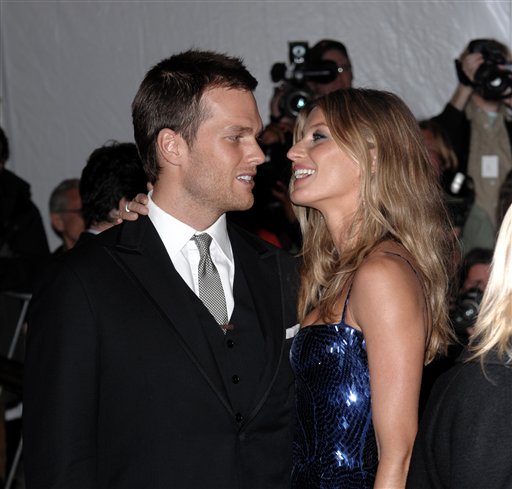This Week, Gisele Is Pregnant