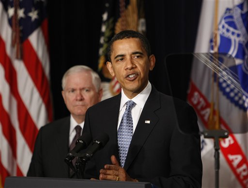 Obama Vows to Veto His Own Defense Bill Over F-22s
