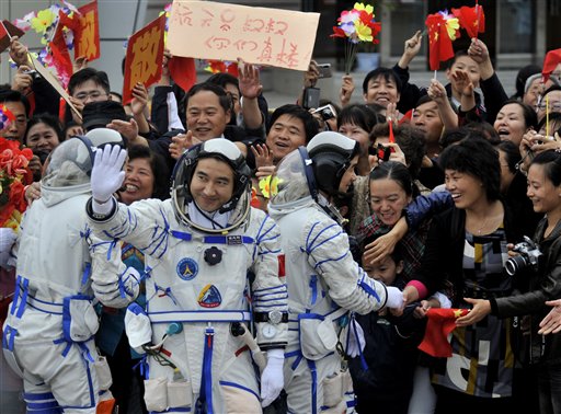 China Recruits Astronauts: Bad-Breathed Need Not Apply