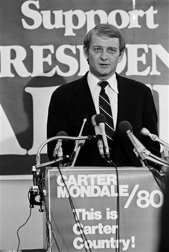 Carter Confidant, Press Secretary Powell Dead at 65