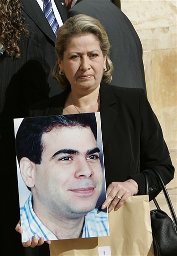 Lebanon MPs Deadlock, But Deal Looms