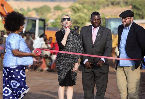 Madonna Starts Malawian Girls School