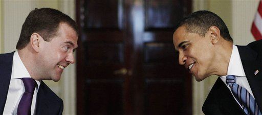 Obama, Medvedev Will Talk Arms Treaty Tomorrow