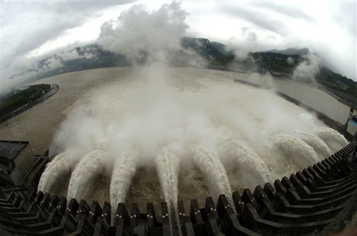 Chinese Dam to Displace 4M More People