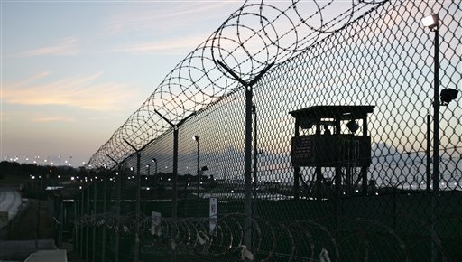 US Weighs New Hearings for Gitmo Detainees