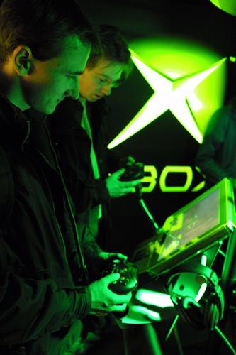 Xbox 'Gamerscore' Reels 'Em In