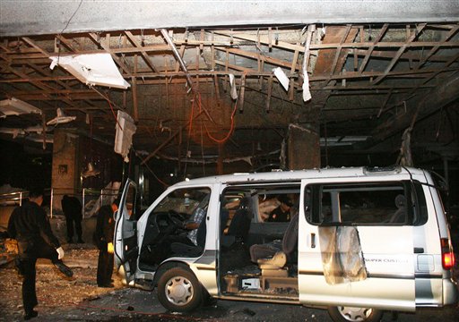Bomb Rattles Philippines Congress, Kills 3