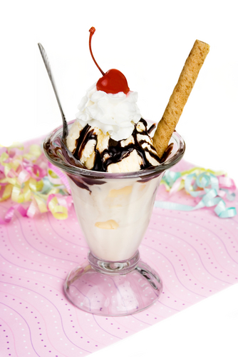$25K Sundae Comes With Mice, Roaches