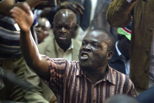 Kenya Race Tightens; Riots Delay Count