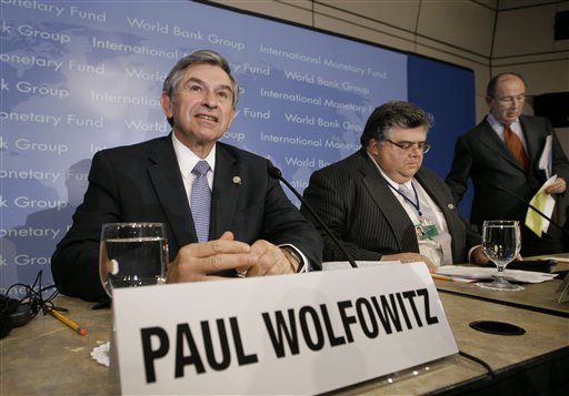 Wolfowitz Catches Hell From Angry World Bank Managers