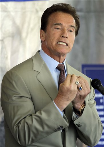 Schwarzenegger: Start Gay Marriages