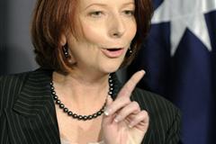Independents Back Gillard as Aus PM