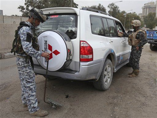 Iraqi Prank TV Show Plants Fake Car Bombs