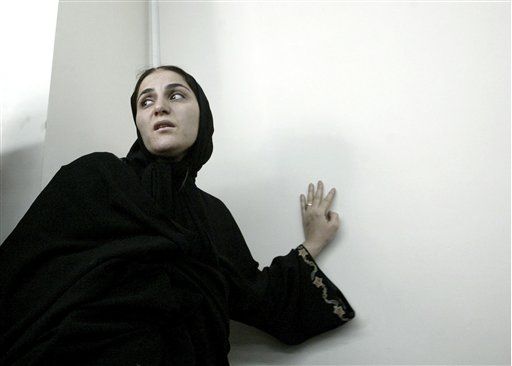 Iran Hangs 'Temporary Wife' in Murder