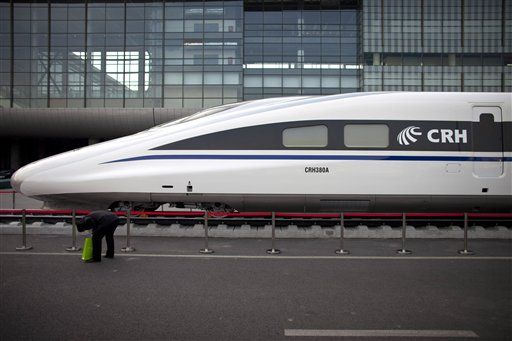 America Will Grow by 100M —and High-Speed Rail Is Bad?