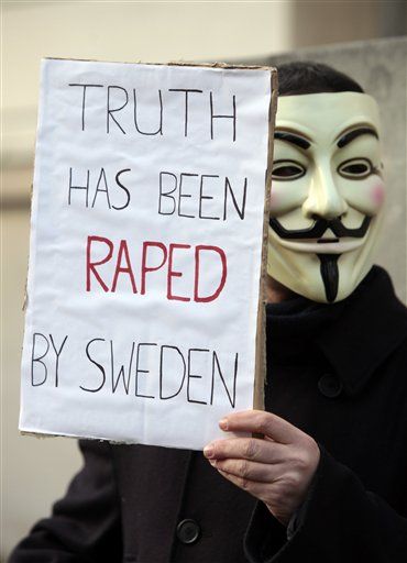 Sweden's Hypocritical Pursuit of Assange Is a Joke