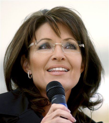 Palin's Softer New Line: 'Don't Retreat, Stand Tall'