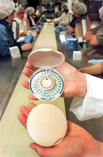 To Cut Abortion Rate, Give Out More Birth Control