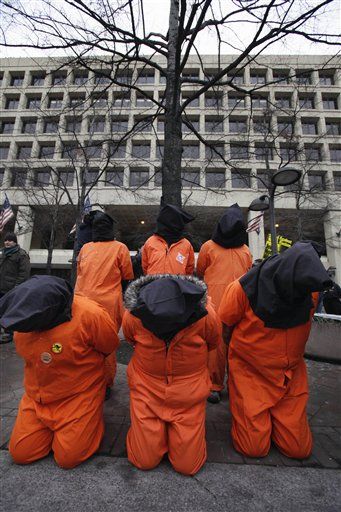 Obama Restarts Guantanamo Trials
