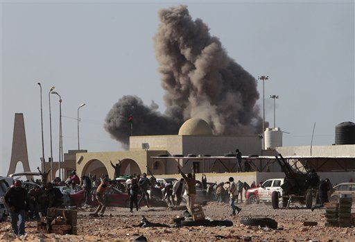 Libya No-Fly Zone: Rebels Demand UN Curb Gadhafi's Dominance of the Skies