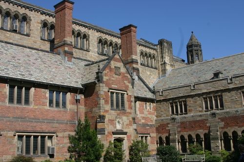 Yale Student Suffocates in Freak Lab Accident