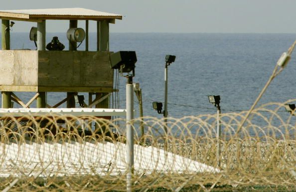 US May Allow Family Visits for Prisoners at Guantanamo Bay