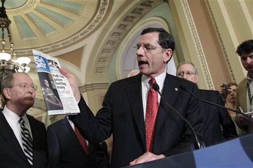Senate Squashes Bill to End Big Oil Tax Breaks
