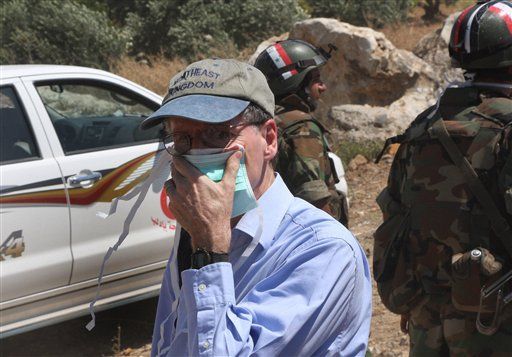 US Ambassador Visits Syria Flashpoint City