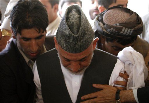 Top Karzai Aide Gunned Down