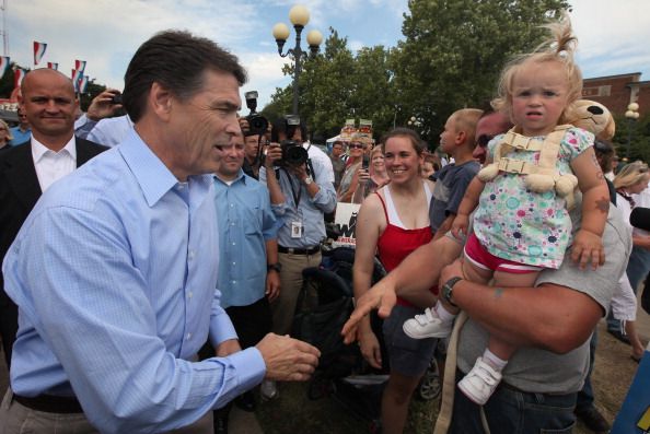 Election 2012 Campaign Fundraising: Rick Perry, Mitt Romney, and Other Candidates Woo Donors, Bestow Titles