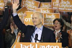 Canadians mourn loss of NDP leader Jack Layton