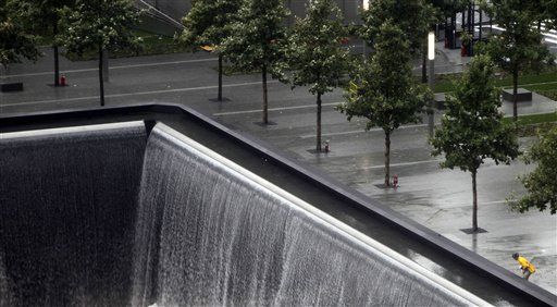Algorithm Arranges Names on 9/11 Memorial