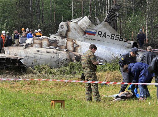 Navigator in RusAir Russian Plane Crash Was Drunk: Official