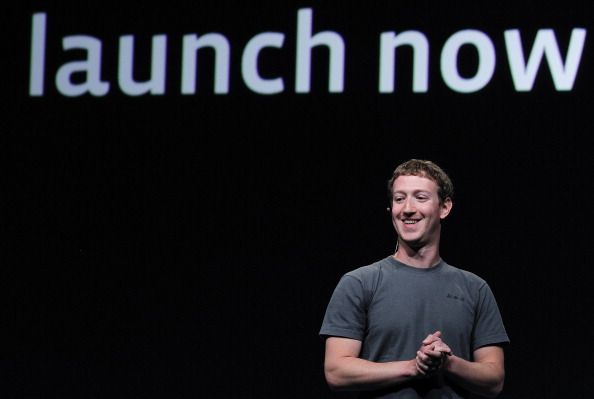 Facebook Delays Timeline Launch in Battle Over Name